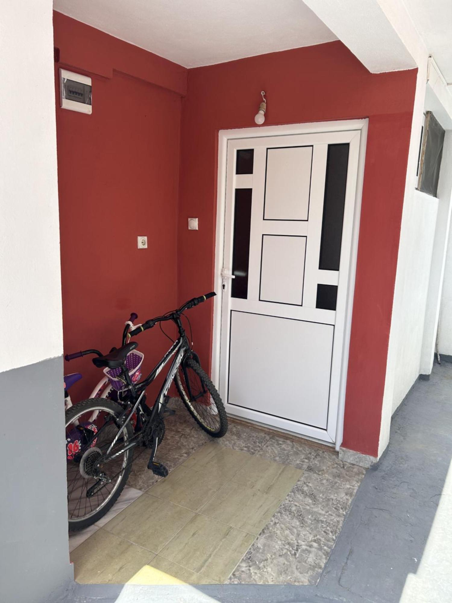Apartments Todor 巴尔 外观 照片